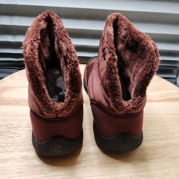 KEEN Howser Fold Down Boot – Women’s 9 – Indoor/Outdoor Comfort – Andorra - Picture 6 of 7